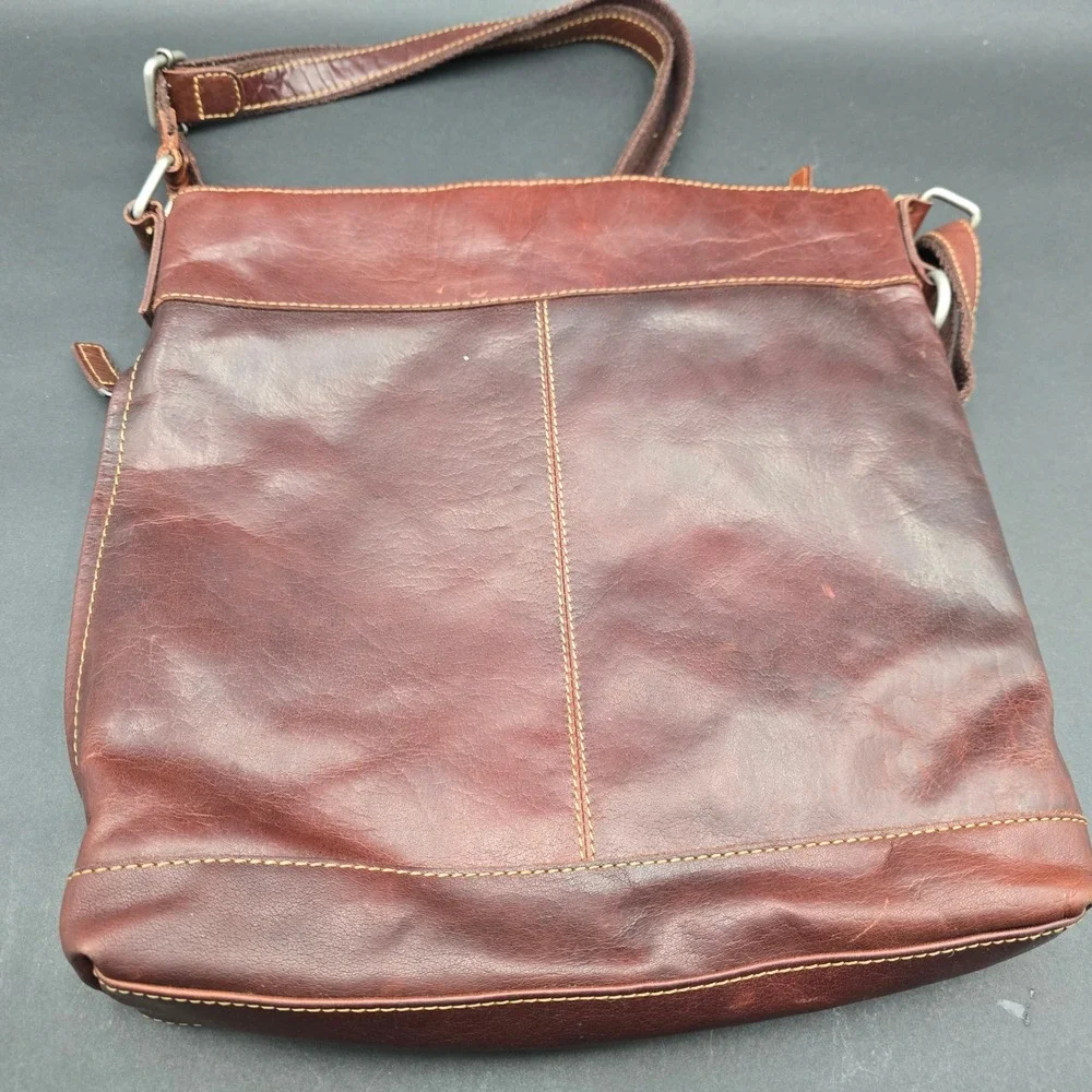 Jack Georges Brown Buffalo Leather City Crossbody Voyager Bag 7298